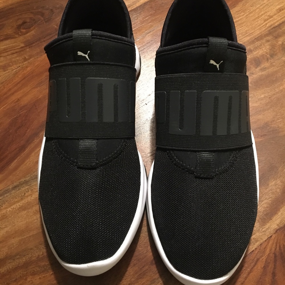 Black Puma Shoes